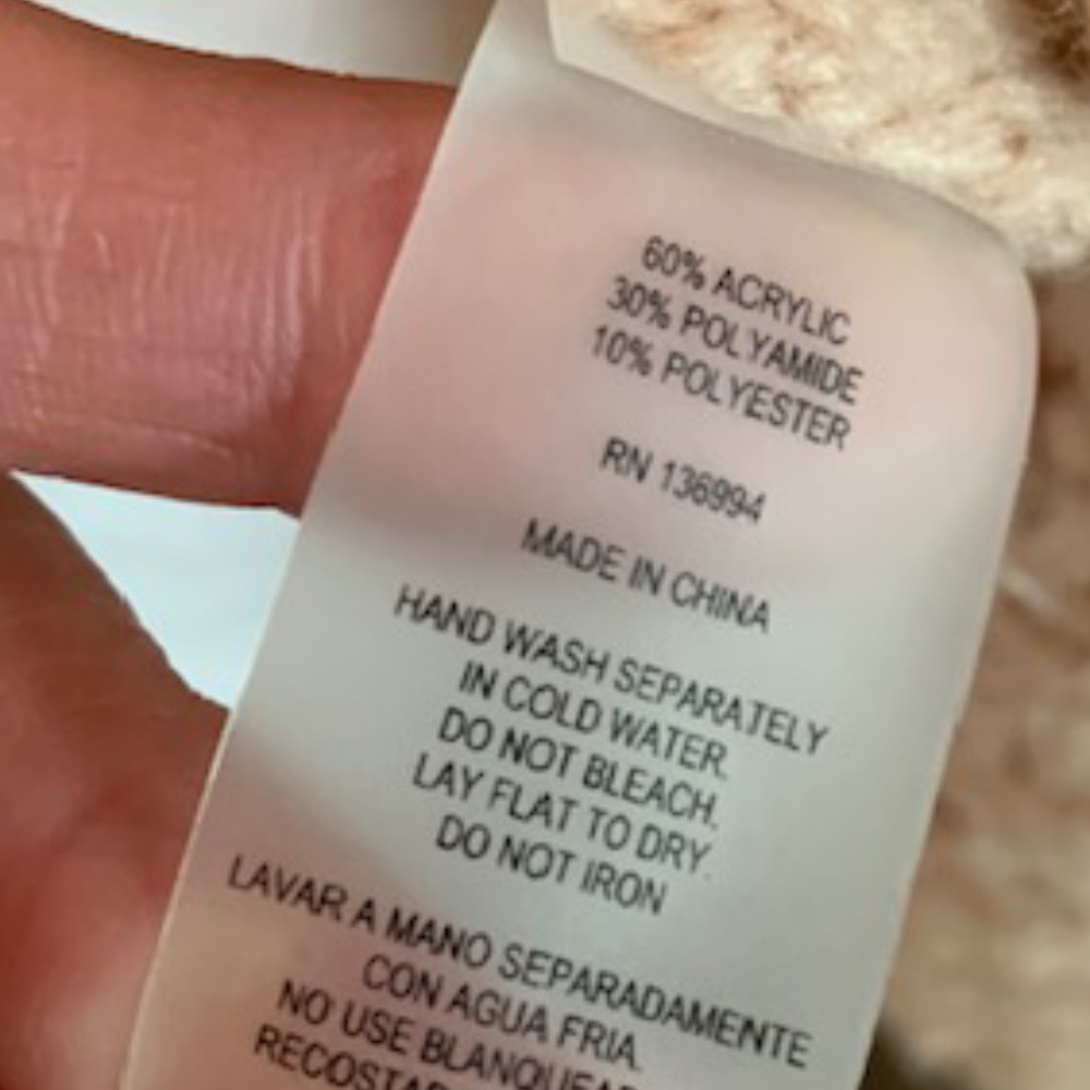 Shaggy Blush Colored Vest - Picture 11 of 12